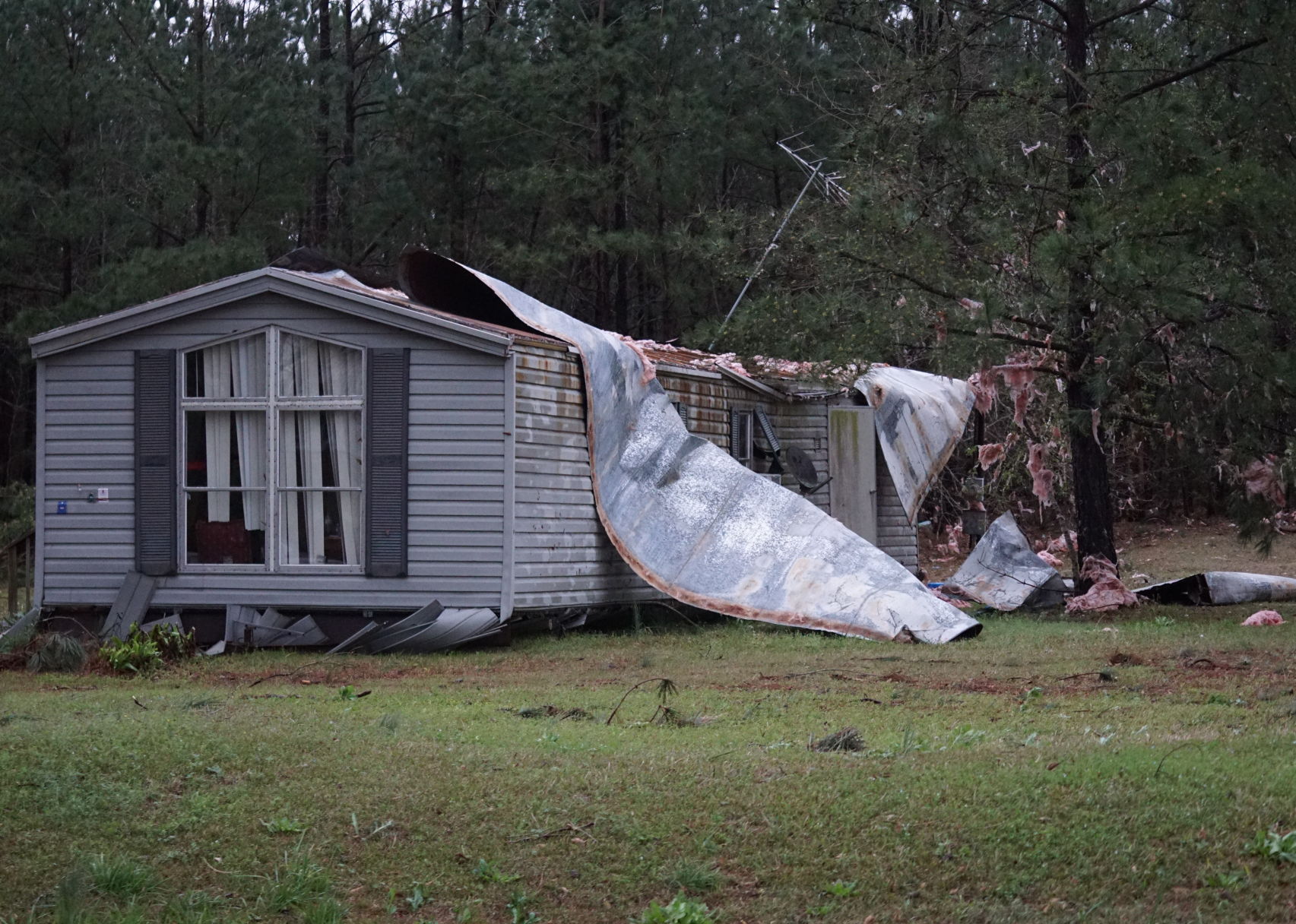 Tornado damage in Beauregard